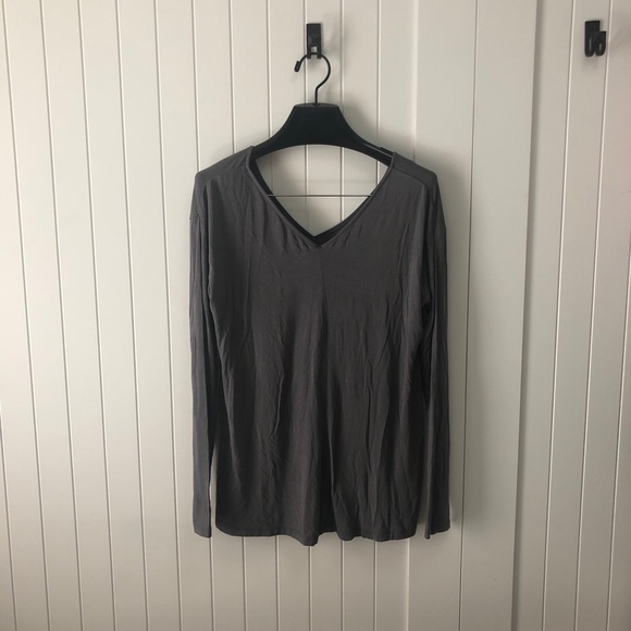 Lord & Taylor Deep V-Neck Top - Picture 3 of 3